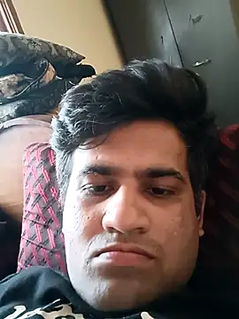 nareshrddd5 online show from 10/09/25, 10:46