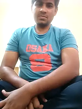 nareshrddd5 online show from 10/12/25, 07:51