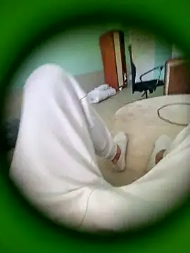 Snapshot of husi6969 chatting on 04/29/26, 09:24 husi6969 online show from 04/29/26, 09:24