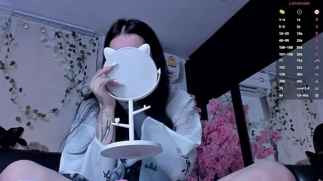 Lein Bone online show from 09/19/25, 02:02