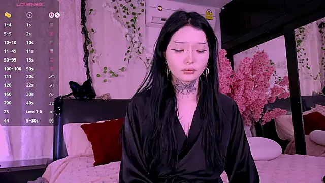 Lein Bone online show from 11/02/25, 12:24