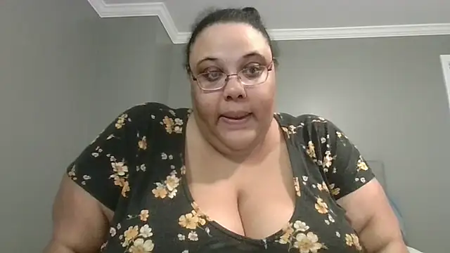SexyBBW10790 online show from 03/04/26, 12:11