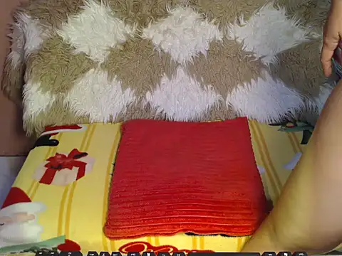 Snapshot of wild_rose69 chatting on 11/06/25, 03:35 wild rose69 online show from 11/06/25, 03:35