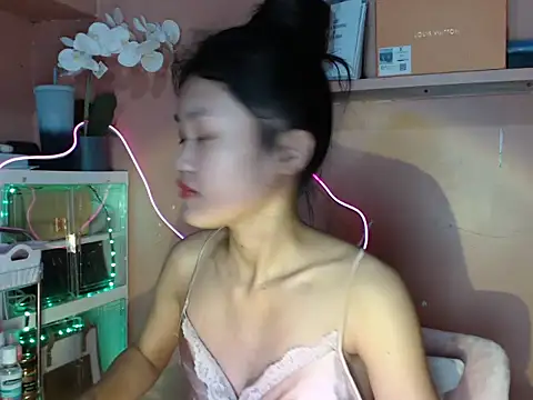 skinny gracie online show from 10/23/25, 09:46