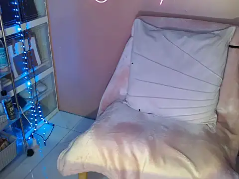 skinny gracie online show from 11/01/25, 09:55