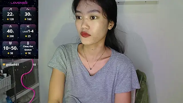 Snapshot of skinny_gracie chatting on 03/19/26, 10:25 skinny gracie online show from 03/19/26, 10:25