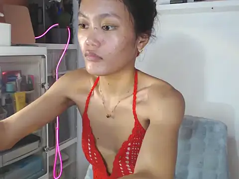 Snapshot of skinny_gracie chatting on 06/20/26, 11:02 skinny gracie online show from 06/20/26, 11:02