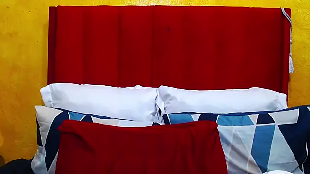 Snapshot of Candycrush2555 chatting on 12/03/25, 05:55 Candycrush2555 online show from 12/03/25, 05:55