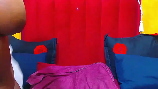 Snapshot of Candycrush2555 chatting on 01/12/26, 04:39 Candycrush2555 online show from 01/12/26, 04:39