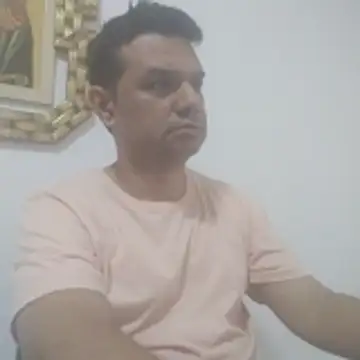 Snapshot of Crocante_Hot chatting on 06/17/26, 10:28 Crocante Hot online show from 06/17/26, 10:28