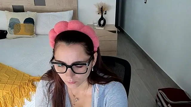 morninglorytv online show from 11/04/25, 08:24