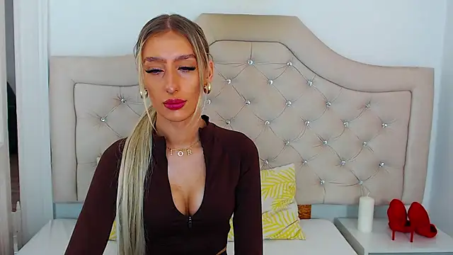 NatalieSensual online show from 11/07/25, 08:58