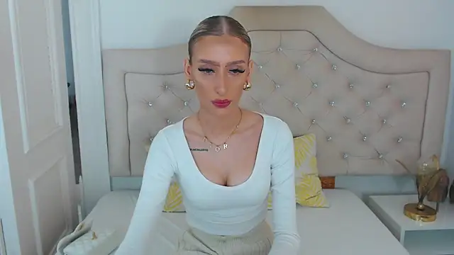 NatalieSensual online show from 05/15/26, 09:49
