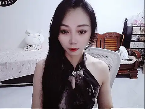 Snapshot of linger888 chatting on 07/18/26, 12:48 linger888 online show from 07/18/26, 12:48