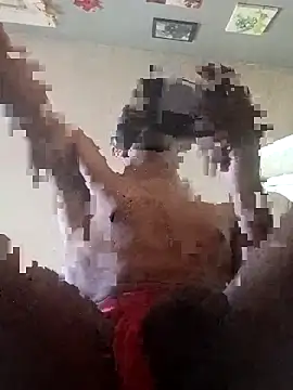 Snapshot of bbclongstrong1433 chatting on 02/27/26, 02:50 bbclongstrong1433 online show from 02/27/26, 02:50