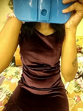 Snapshot of Snaya-baby chatting on 11/10/25, 12:59 Snaya-baby online show from 11/10/25, 12:59