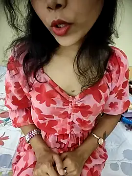 Snapshot of Snaya-baby chatting on 11/11/25, 04:18 Snaya-baby online show from 11/11/25, 04:18