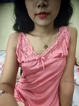 Snapshot of Snaya-baby chatting on 03/06/26, 12:45 Snaya-baby online show from 03/06/26, 12:45