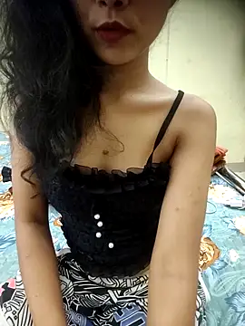 Snapshot of Snaya-baby chatting on 03/29/26, 09:09 Snaya-baby online show from 03/29/26, 09:09