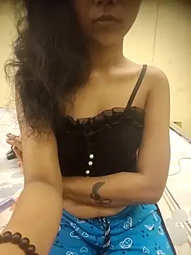 Snapshot of Snaya-baby chatting on 04/03/26, 08:12 Snaya-baby online show from 04/03/26, 08:12