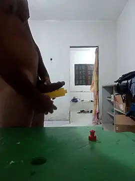 Snapshot of vouserseudono chatting on 03/05/26, 08:49 vouserseudono online show from 03/05/26, 08:49