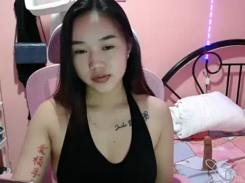 Snapshot of Wynxx chatting on 10/05/25, 06:56 Wynxx online show from 10/05/25, 06:56