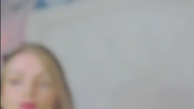 Snapshot of MarilynNova chatting on 03/27/26, 08:26 MarilynNova online show from 03/27/26, 08:26