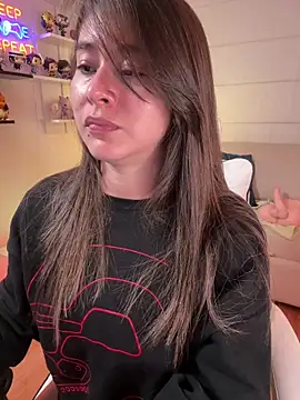 Sharon 07 online show from 12/19/25, 11:45