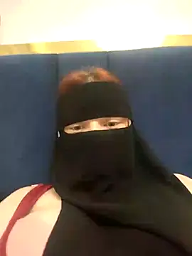  Douna -  online show from 10/21/25, 06:30