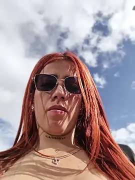 Snapshot of Alis_xxx chatting on 05/22/26, 08:47 Alis xxx online show from 05/22/26, 08:47
