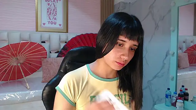 allyssa bellini s online show from 09/25/25, 08:34