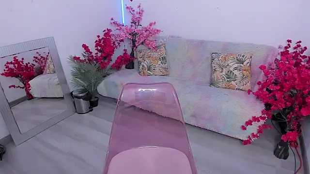 sweet daniiela online show from 09/25/25, 07:28