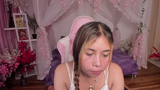 sweet daniiela online show from 10/11/25, 08:18