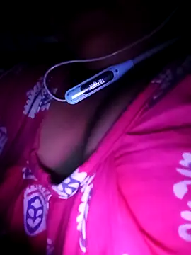 Snapshot of Exotic-bhabhi chatting on 04/19/26, 06:21 Exotic-bhabhi online show from 04/19/26, 06:21