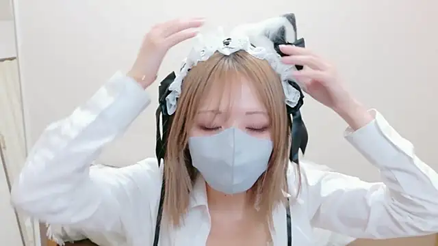 Snapshot of ka_na_ta_ch chatting on 04/04/26, 12:13 ka na ta ch online show from 04/04/26, 12:13