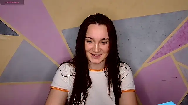 Eliz v tta online show from 10/24/25, 09:22