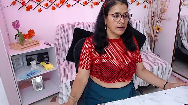 AmandaPeet online show from 12/04/25, 08:06