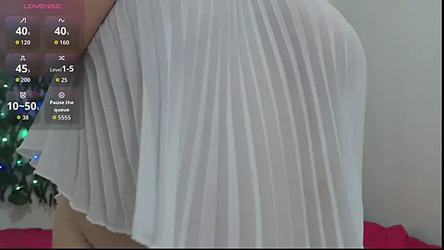 Snapshot of agatha_soul3 chatting on 12/13/25, 07:53 agatha soul3 online show from 12/13/25, 07:53