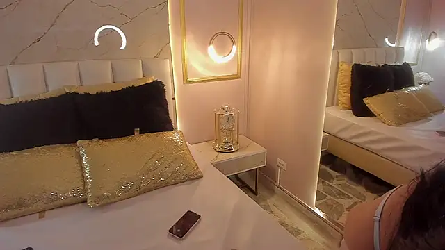 VioletaMaddox online show from 11/13/25, 07:57