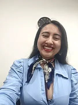 AMATISTA  16 online show from 10/21/25, 12:39