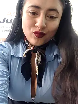 Snapshot of AMATISTA__16 chatting on 01/07/26, 12:18 AMATISTA 16 online show from 01/07/26, 12:18