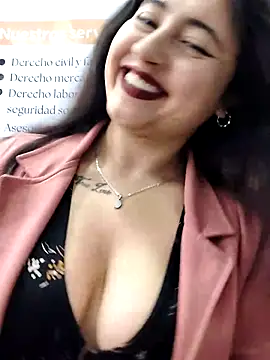 Snapshot of AMATISTA__16 chatting on 02/20/26, 12:16 AMATISTA 16 online show from 02/20/26, 12:16