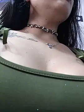 Snapshot of AMATISTA__16 chatting on 02/21/26, 12:06 AMATISTA 16 online show from 02/21/26, 12:06