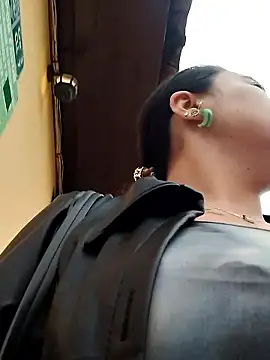 Snapshot of AMATISTA__16 chatting on 03/28/26, 12:16 AMATISTA 16 online show from 03/28/26, 12:16