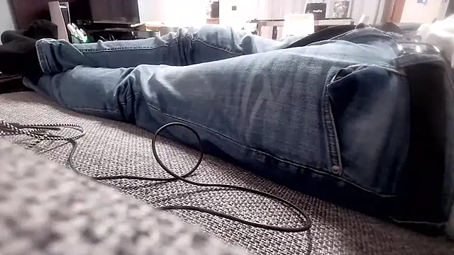 Snapshot of cucciolotto76 chatting on 11/12/25, 05:46 cucciolotto76 online show from 11/12/25, 05:46