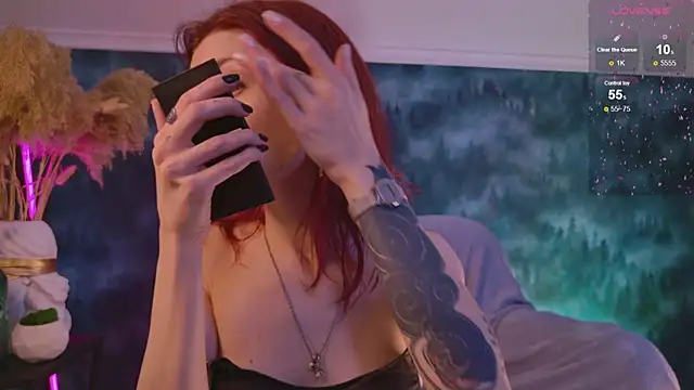 WendyGilber online show from 10/21/25, 09:21