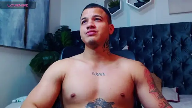 rocoo santos online show from 10/08/25, 02:20