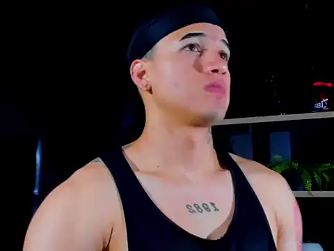 Snapshot of rocoo_santos chatting on 04/01/26, 06:16 rocoo santos online show from 04/01/26, 06:16