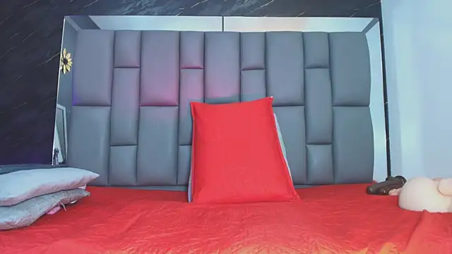 Roxana gomez online show from 09/24/25, 03:10