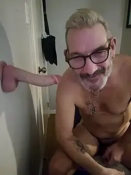 FoxnMouse online show from 11/19/25, 09:26